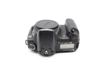 Load image into Gallery viewer, Canon 20D Body with charger and 2 batteries