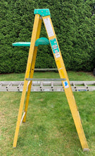 Load image into Gallery viewer, 6 Foot Fiberglass Ladder
